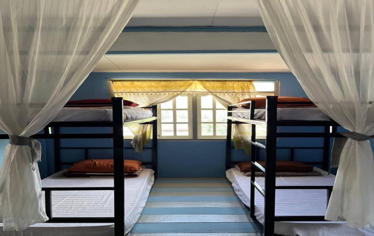 Vang Vieng Queen'S- Mountain View Hotel מראה חיצוני תמונה