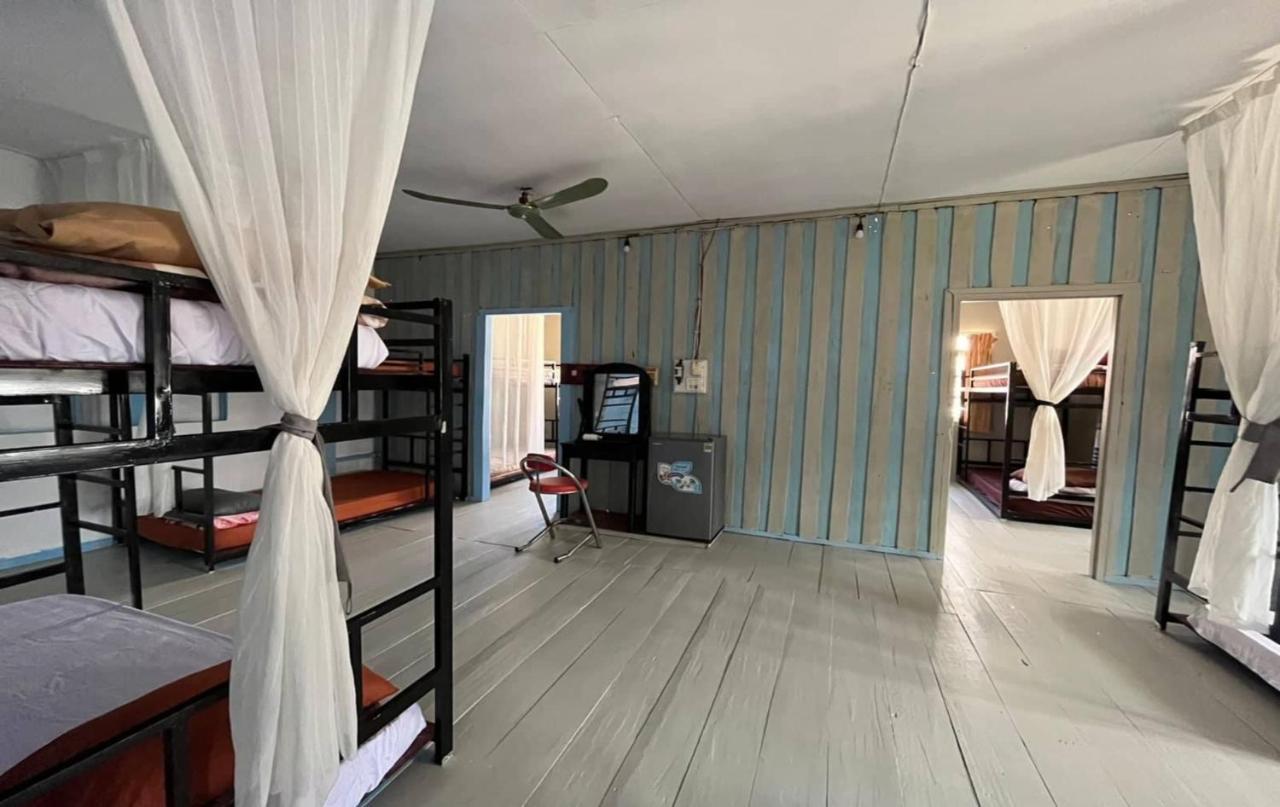 Vang Vieng Queen'S- Mountain View Hotel מראה חיצוני תמונה