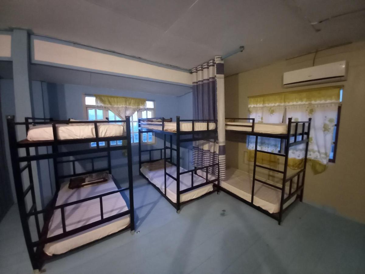 Vang Vieng Queen'S- Mountain View Hotel מראה חיצוני תמונה